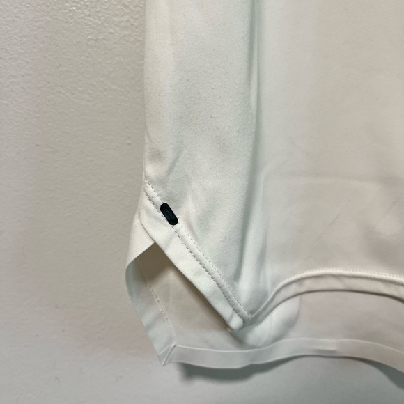 Craft Off-White Performance Tee - Men’s Size Medium - Picture 11 of 15